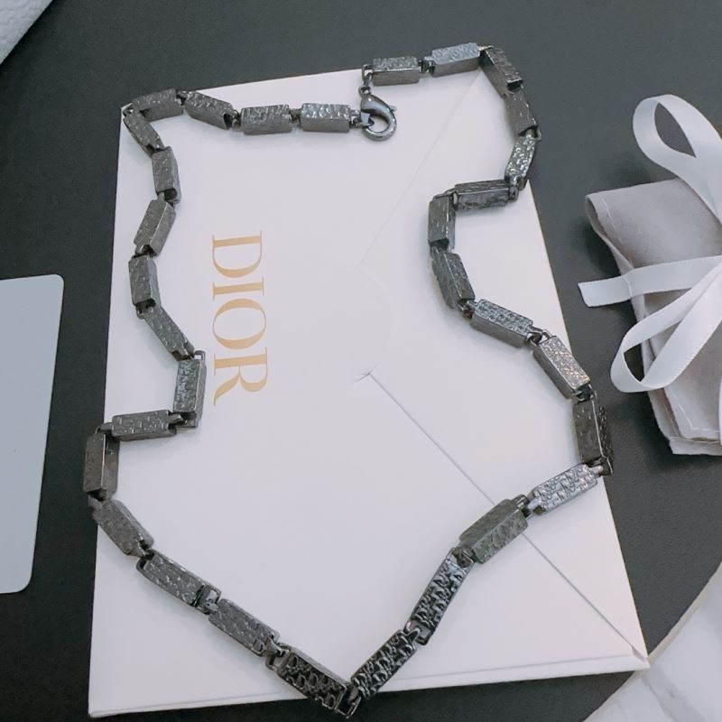 chr1st1an D10r necklaces